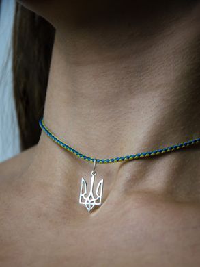 Шовковий ювелірний шнурок сміливого кольору