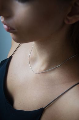Women's silver chain